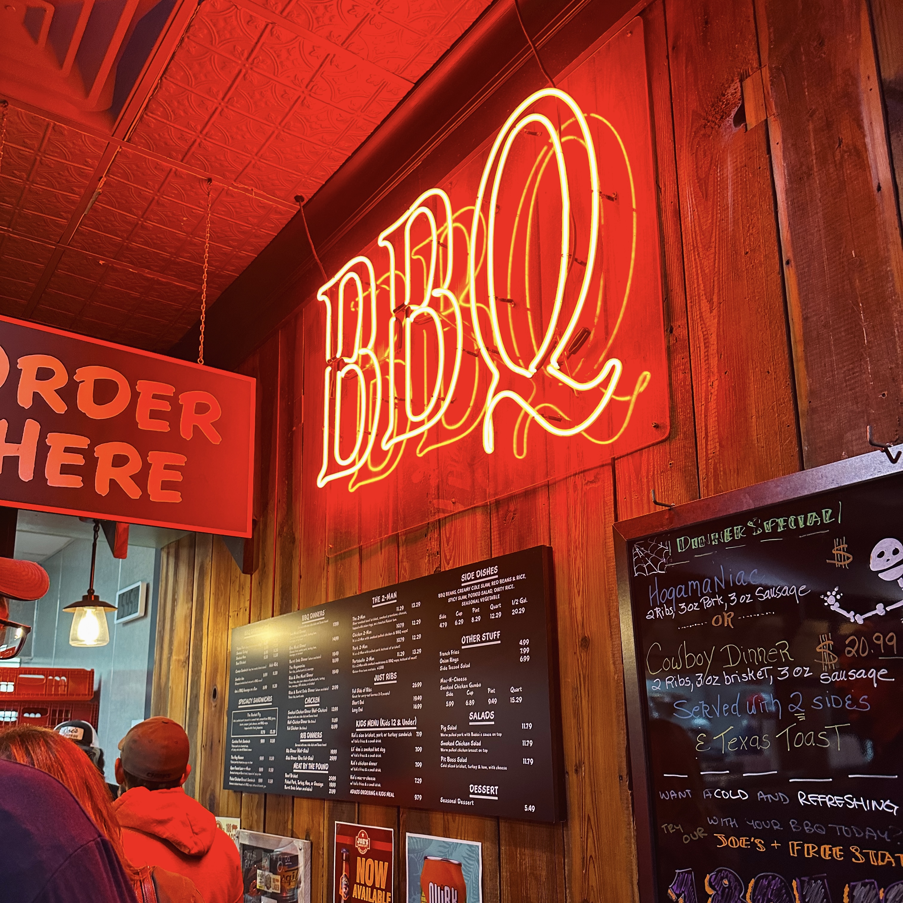 Kansas City BBQ to Enjoy … and Fight Over